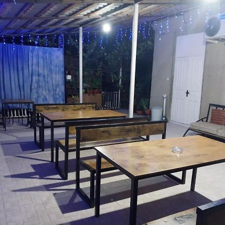 Hotel Гостевой Дом Ксения Suchumi Zewnętrze zdjęcie
