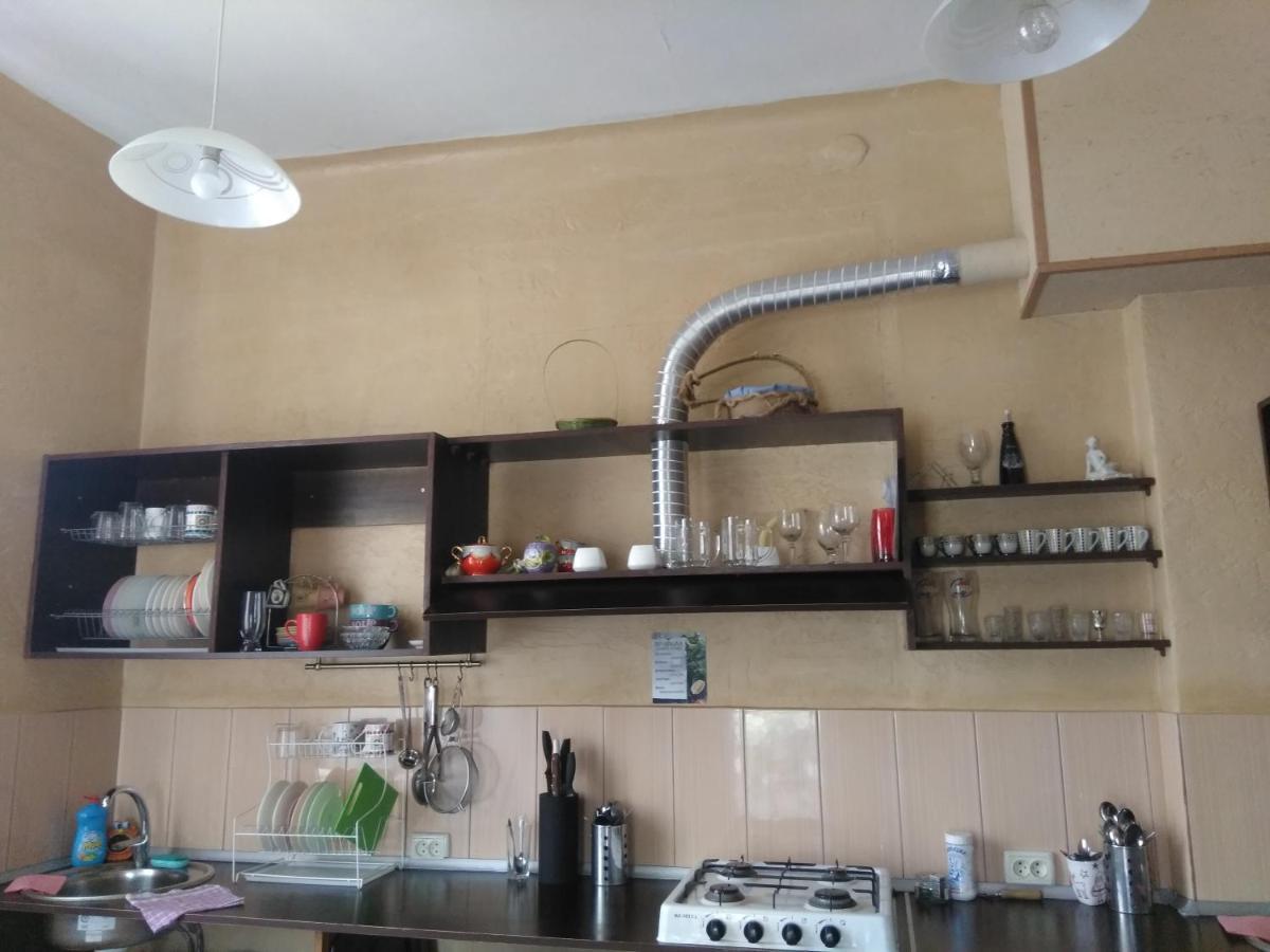Hotel Гостевой Дом Ксения Suchumi Zewnętrze zdjęcie