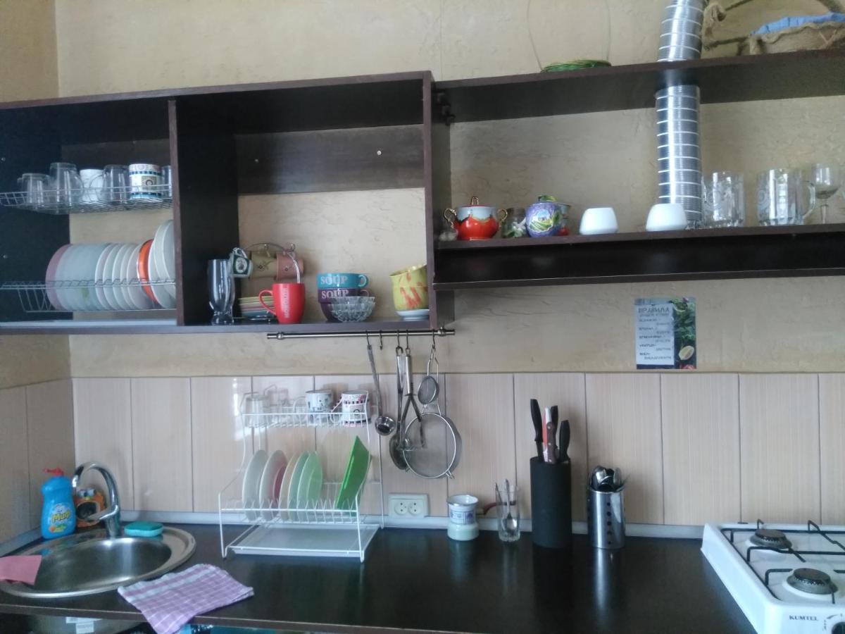 Hotel Гостевой Дом Ксения Suchumi Zewnętrze zdjęcie