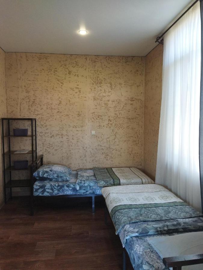 Hotel Гостевой Дом Ксения Suchumi Zewnętrze zdjęcie